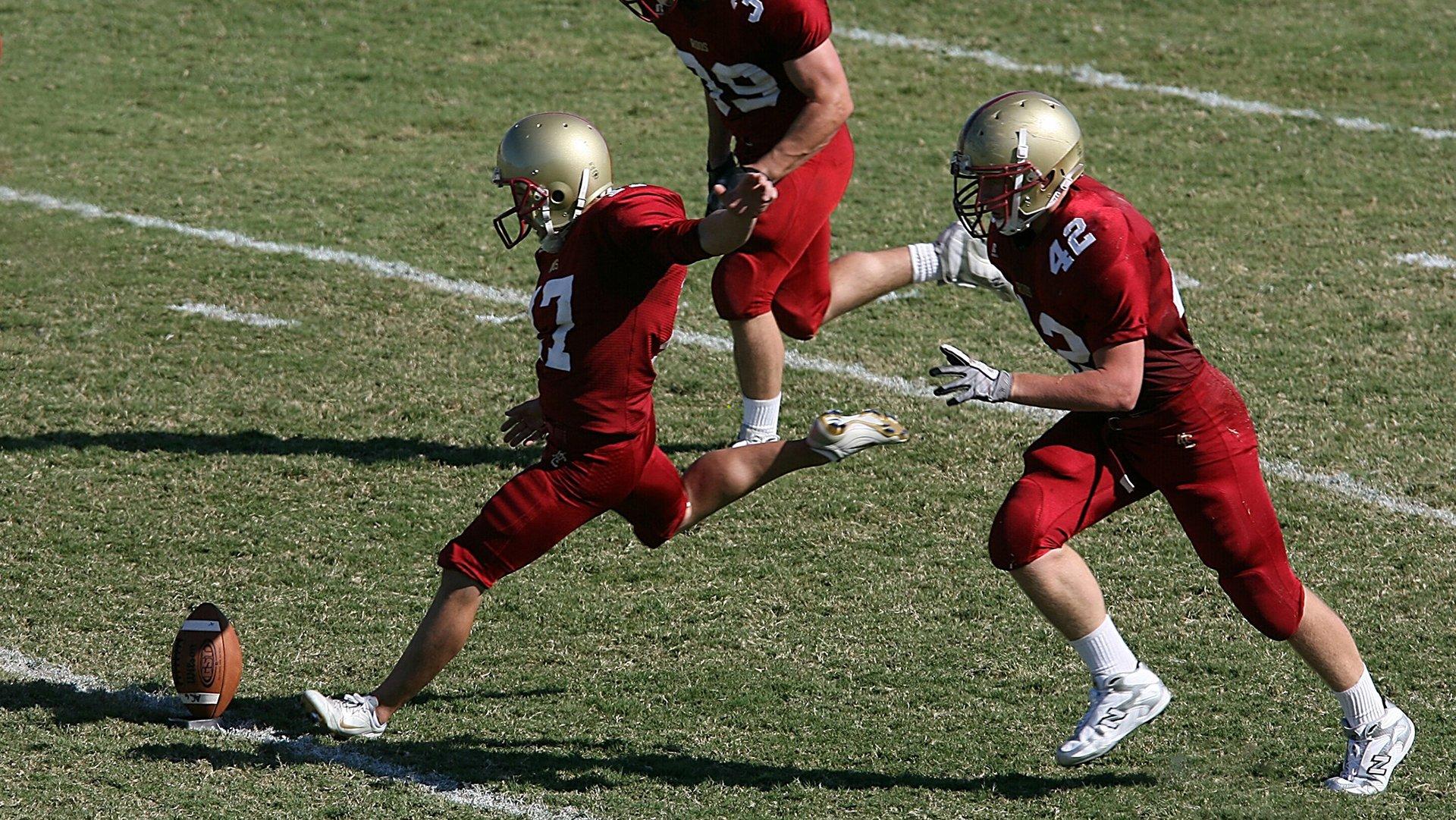 英超争冠白热化，曼城、阿森纳、利物浦三强鏖战，悬念持续至末轮